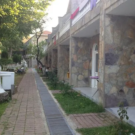 Hillpark Hotel *