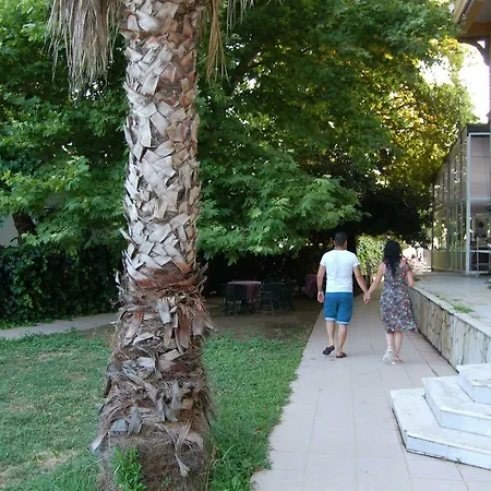 Hillpark Hotel *